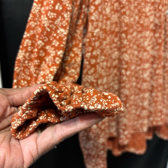 Lucky Brand Floral Blouse - Picture 7 of 10